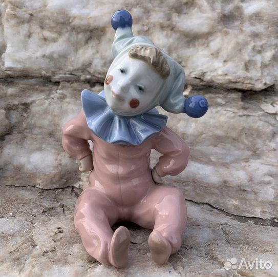 Фарфоровая статуэтка Nao Lladro