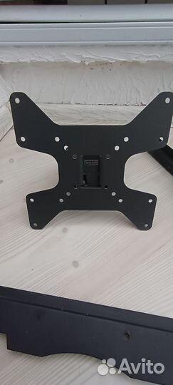 Крепление для телевизора на стену