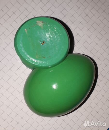 Пасхальное яйцо. Роспись по дереву. 2004 год