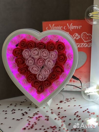 Подарок девушке сердце светящееся