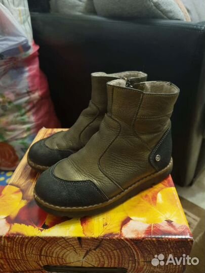 Кроссовки,ботинки,сапоги на девочку