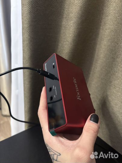 Звуковая карта Focusrite scarlett solo 3rd gen