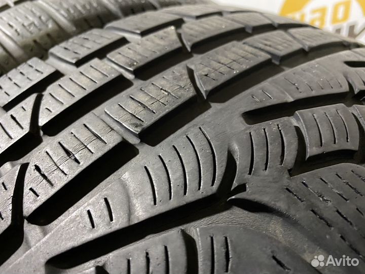 Pirelli Winter Sottozero 210 Serie II 215/45 R17