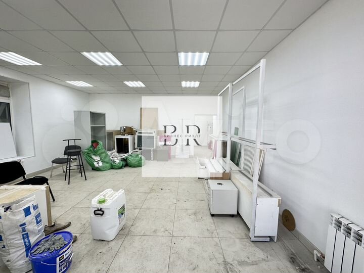 Отдельный вход Торговля Вытяжка Общепит, 72.2 м²