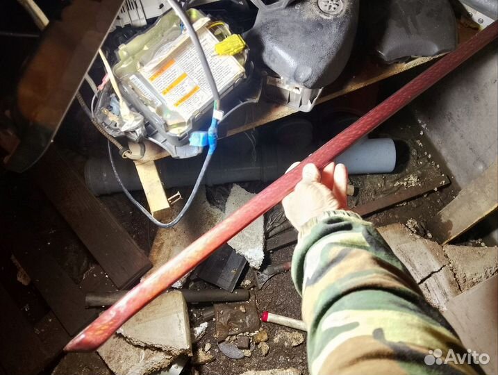 Молдинг в торпедо Mersedes W210