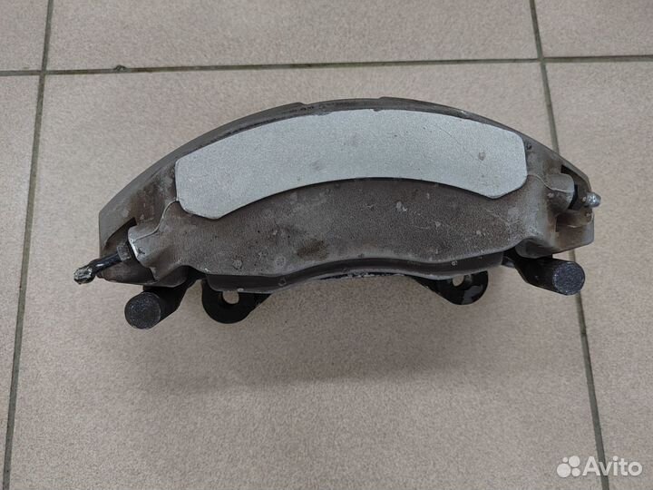 Суппорт передний правый Audi A4 B9 8W0615108E