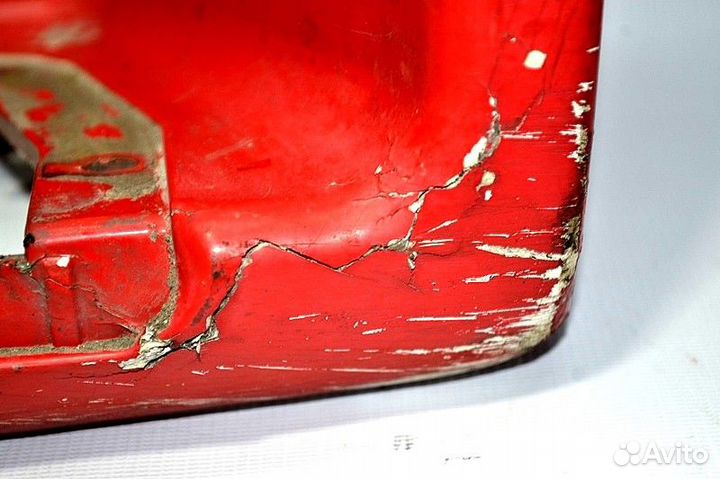 Корпус нижней подножки пластиковый, правый MAN TGX