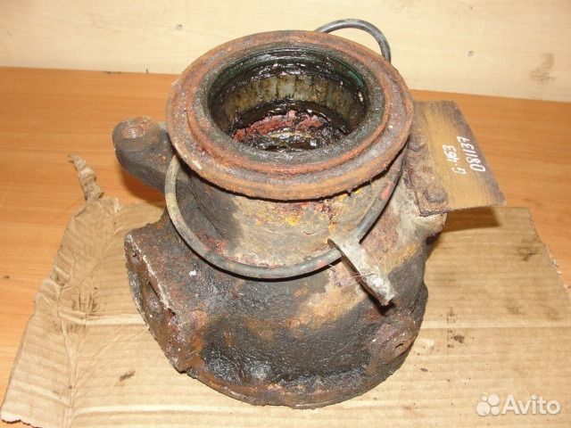 Передние кулаки Mercedes w463 03г