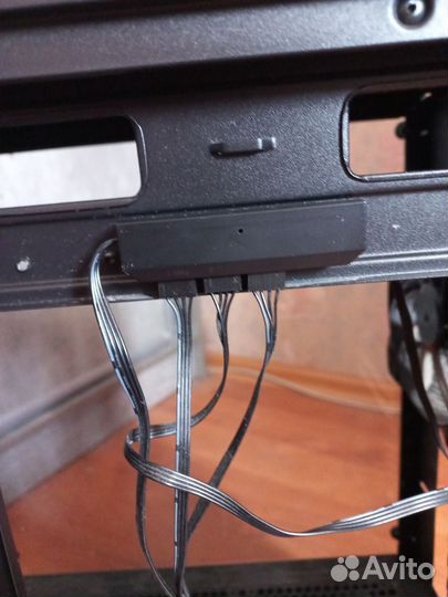 Корпус от MSI