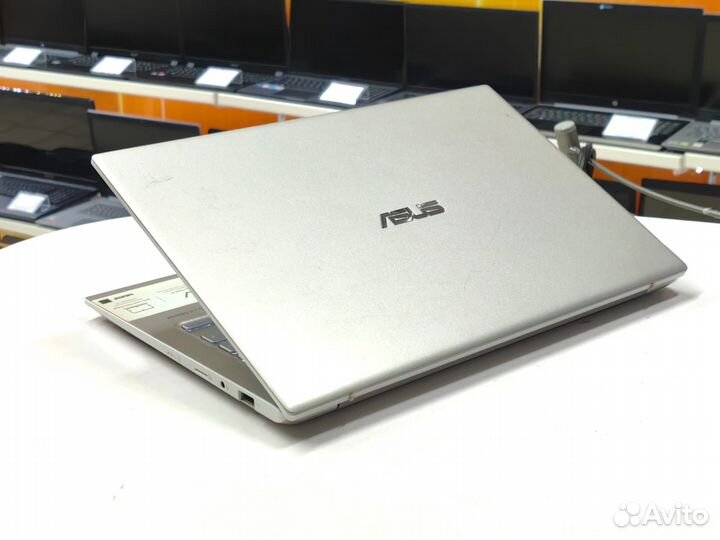 Ультрабук Asus 13.3