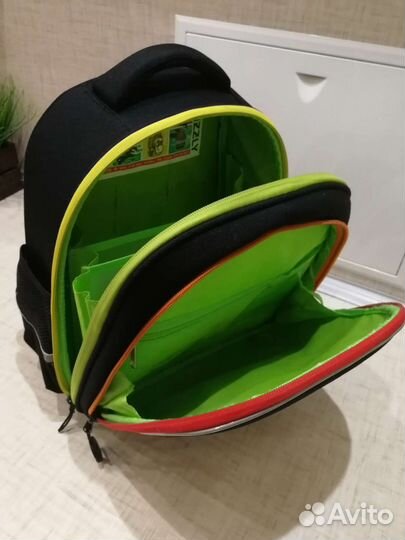 Школьный рюкзак