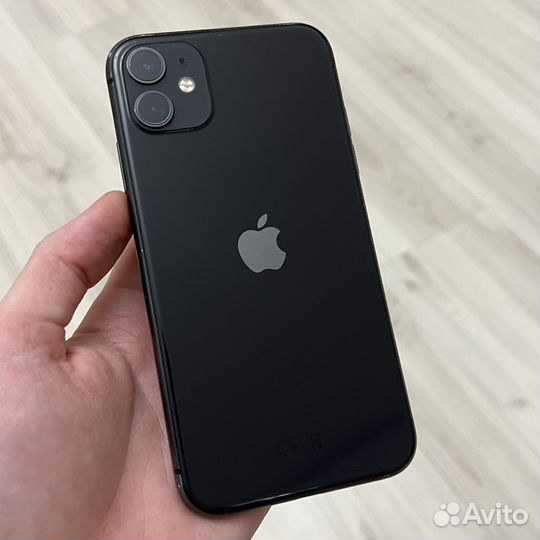 iPhone 11, 64 ГБ