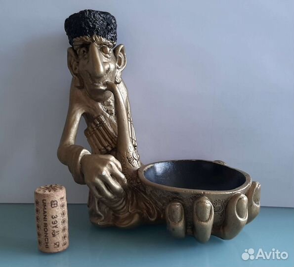 Пепельница