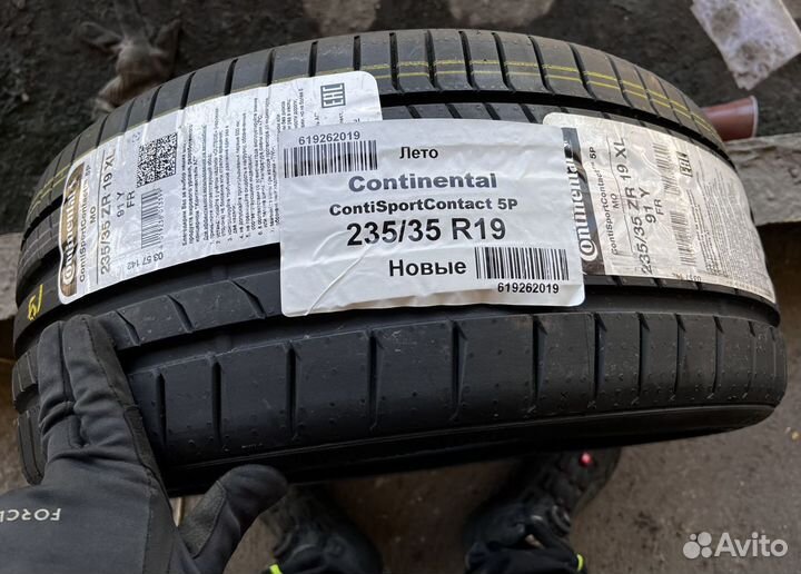 Continental SportContact 6 235/35 R19