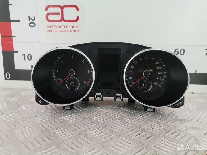 Панель для Volkswagen Golf 6