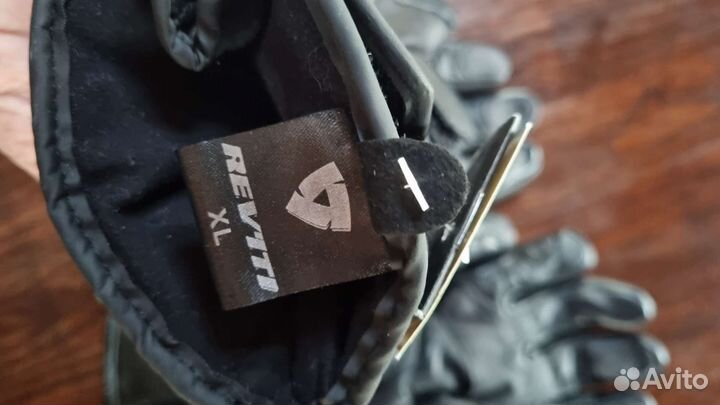 Мотоперчатки Revit Alaska новые