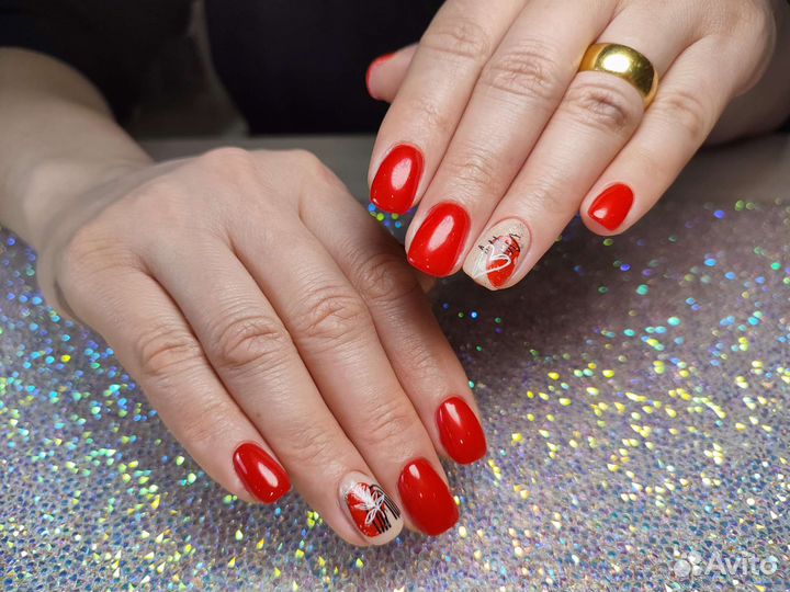 Маникюр, педикюр Наращивание ногтей