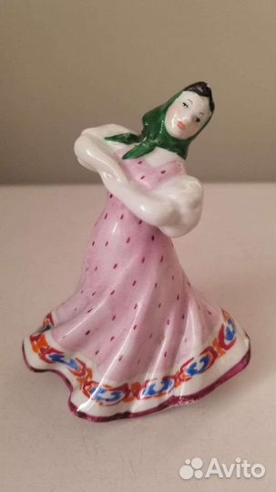 Статуэтка фарфор дулево