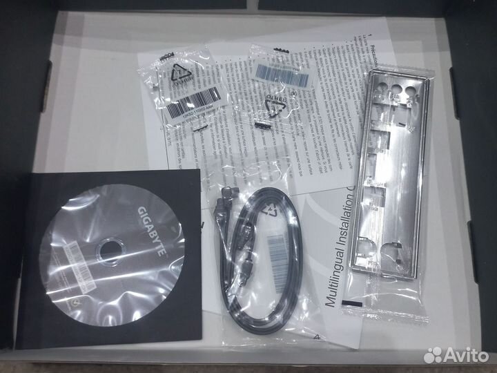 Материнская плата