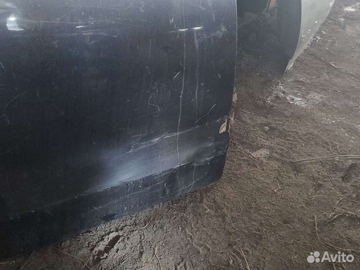 Дверь правая задняя volkswagen polo под ремонт