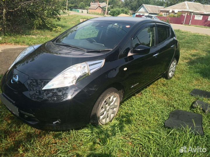 Nissan Leaf AT, 2016, 100 000 км
