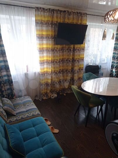 2-к. квартира, 52 м², 2/5 эт.