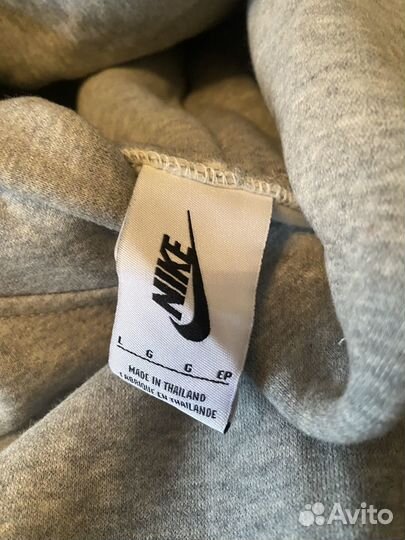 Новое худи Nike (не одевалось не разу)