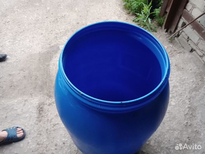 Бочка пластиковая пищевая 227 литров с крышкой и30