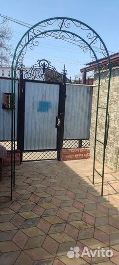 Арка садовая