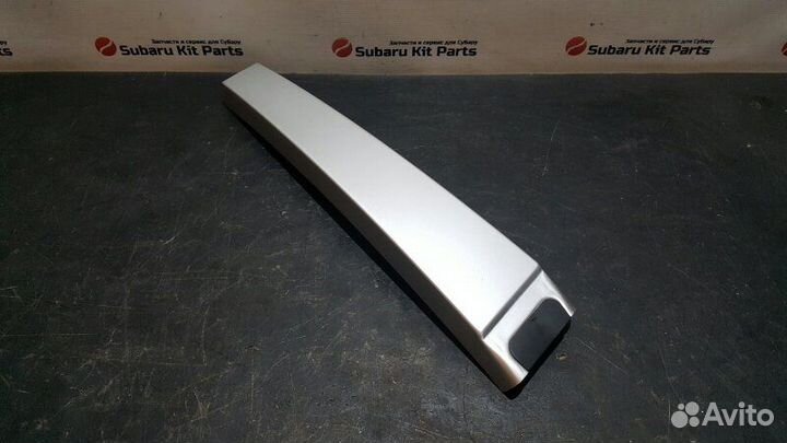 Накладка центральной стойки левая Porsche Cayenne