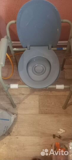 Кресло туалет для пожилых