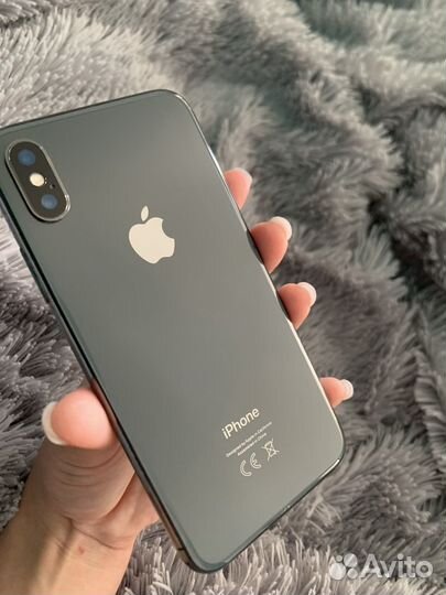 iPhone X, 64 ГБ