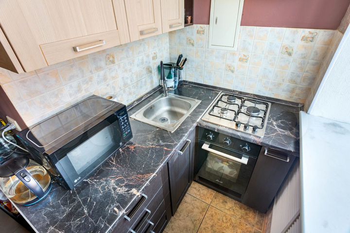 3-к. квартира, 61,4 м², 2/4 эт.