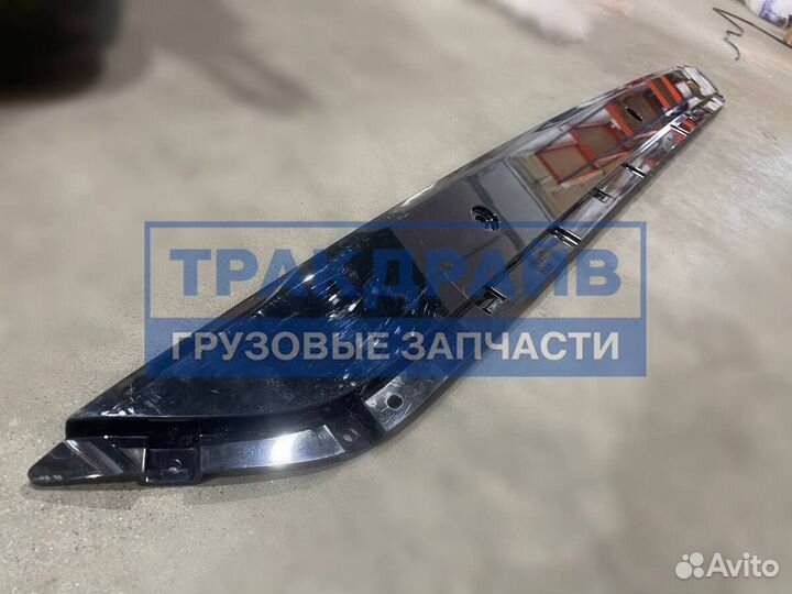 Солнцезащитный козырек Шакман Х6000 нижний