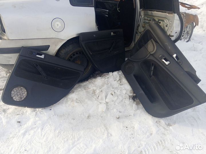 Дверные карты Volkswagen passat b5