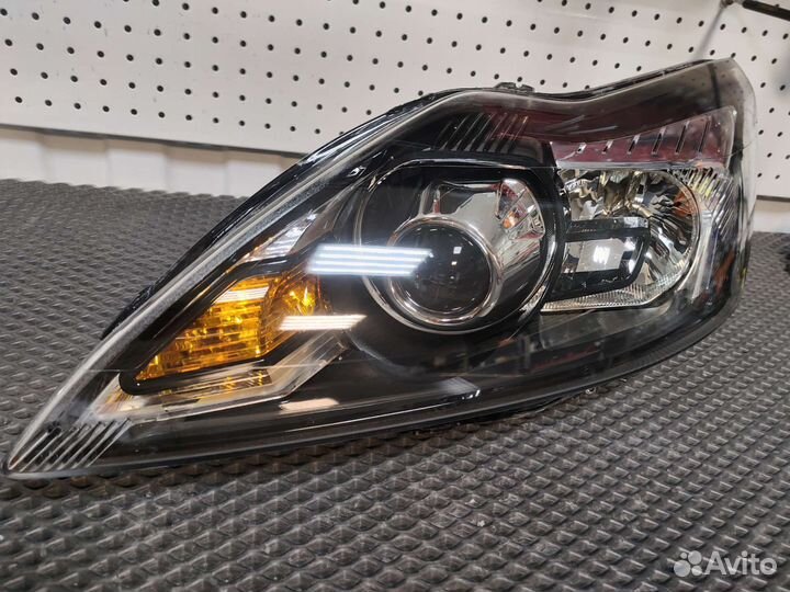 Ford Focus 2 фары