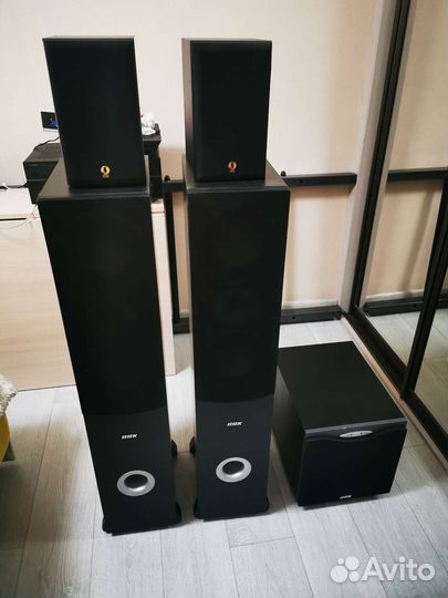 Колонки 2 bbk, 2 sven, 1 сабфувер