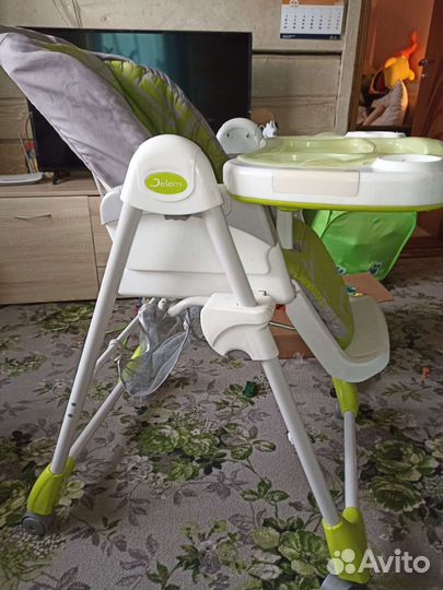 Стульчик для кормления jetem