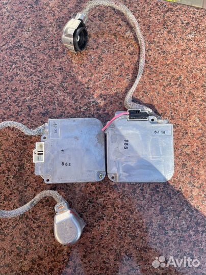 Блок розжига ксенона. Лексус gs.lexus gs