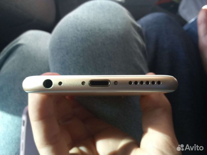 Телефон iPhone 6s