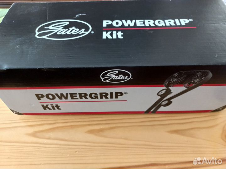 Продам ремкомплект грм Форд фиеста мк5