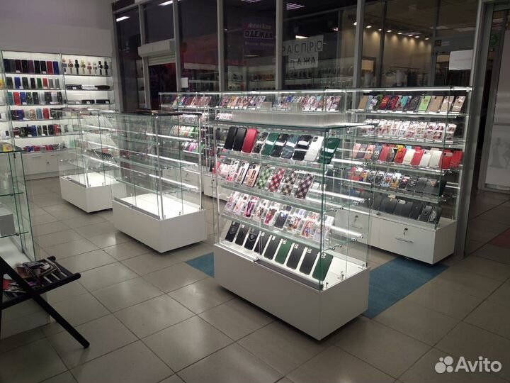 Торговая витрина для смартфонов и аксессуаров