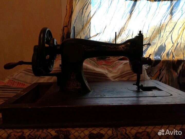 Швейная машина Singer, ручная