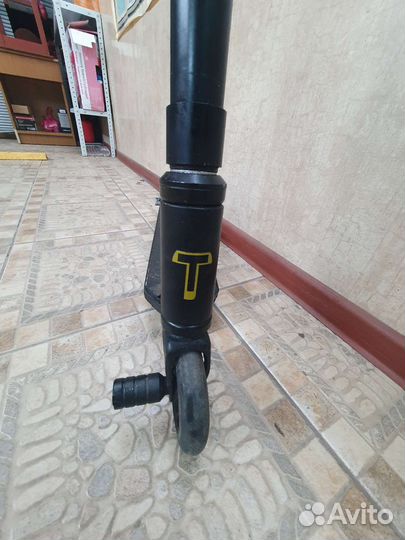 Трюковой самокат