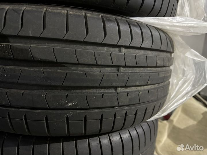 Pirelli P Zero 245/35 R20 и 275/30 R20 100U