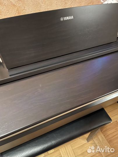Электронное пианино Yamaha YDP-142 + банкетка