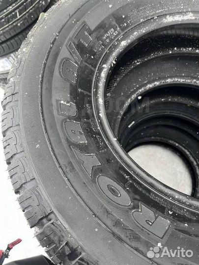 Royal Black Royal A/T 275/70 R16 114T