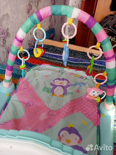 Развивающий коврик