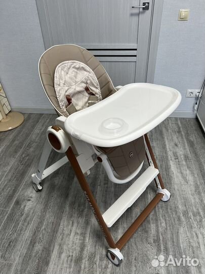 Детский стульчик для кормления Happy Baby Berny v2