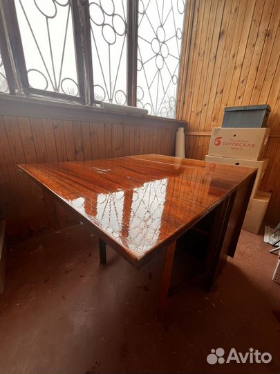 Продам стол складной